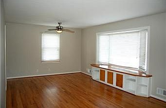 Optional Dining Area. Great Window Seat that has Built-Ins for Added Storage