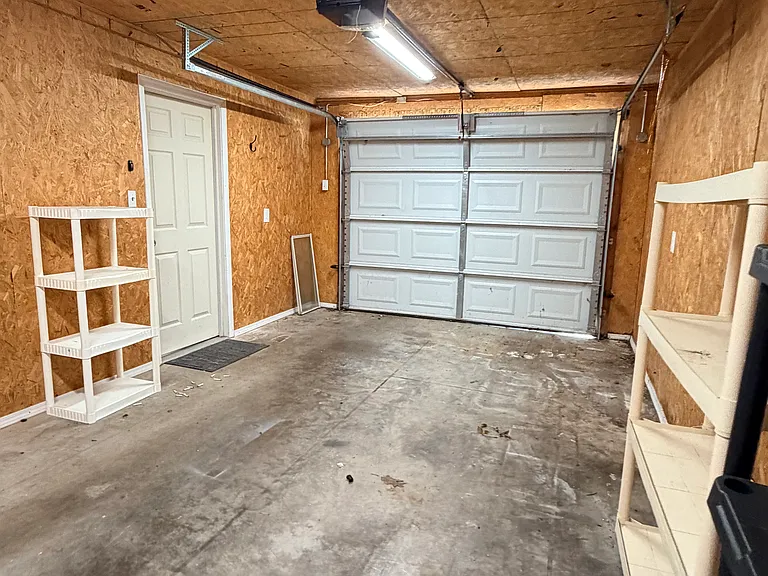 1709 Oak Hill Dr — Photo 17