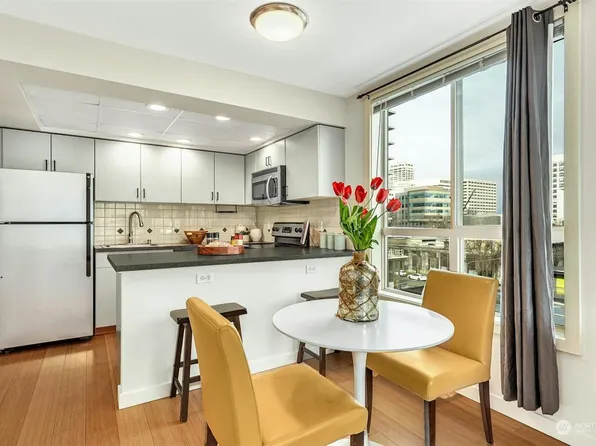 905 Cherry Street #502, Seattle, WA 98104