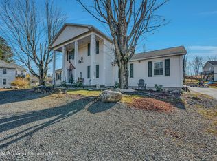 590 Main St, Gouldsboro, PA 18424