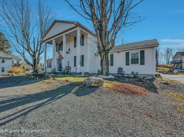 590 Main St, Gouldsboro, PA 18424
