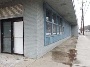 1389 N Main St, Waterbury, CT 06704