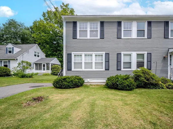 24 Tucker St #A, Pepperell, MA 01463