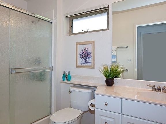 2nd image of 92-1137 Panana St APT 1201