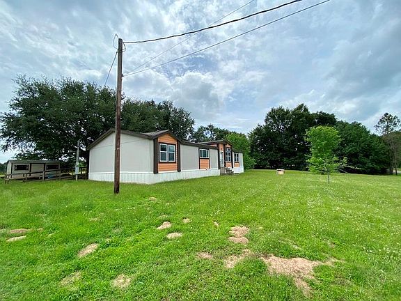 2nd image of 125 Ivy Ln