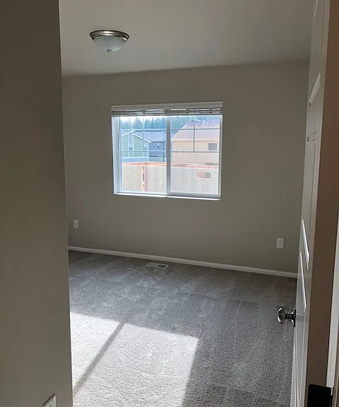 23281 SE Fir St — Photo 16
