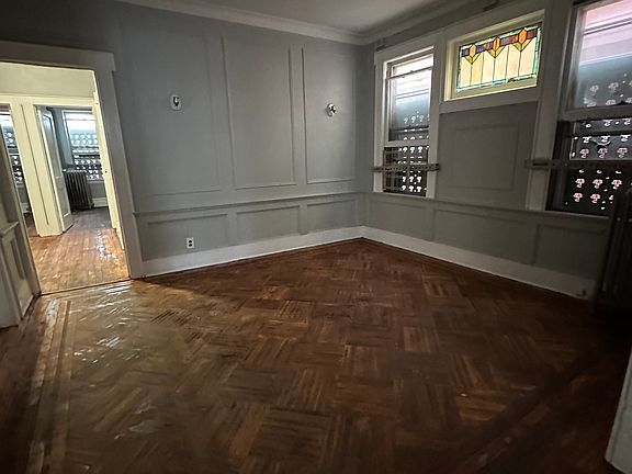2nd image of 920-922 S 20th St #1