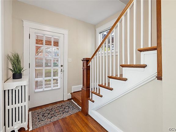 5th image of 4400 Augusta Ave