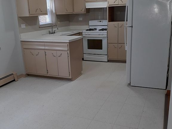 5th image of 7437 W Fullerton Ave APT 1