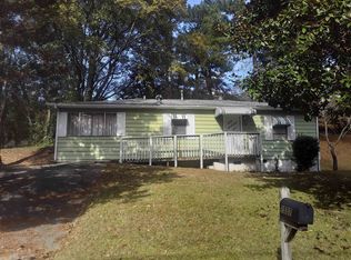 1557 Mary George Ave NW, Atlanta, GA 30318