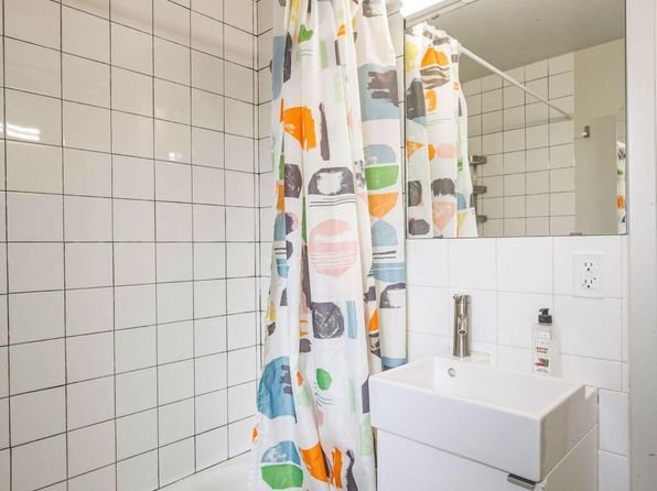 las-cruces-new-mexico-442828789 picture