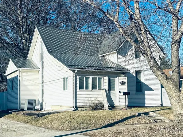 409 5th Ave E, Oskaloosa, IA 52577