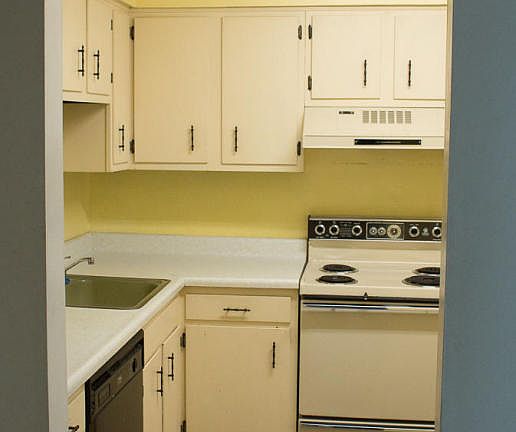 5th image of 8139 Lake Ave APT C12