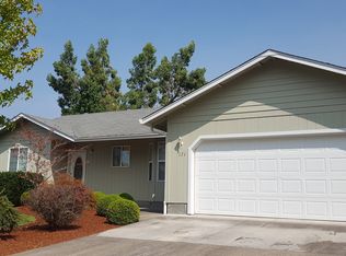 171 SE Debbie Way, Myrtle Creek, OR 97457