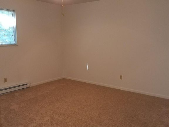 3rd image of 5096 Washington St W APT 209