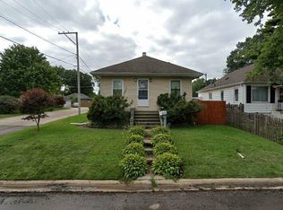 313 Pasadena Ave, Crest Hill, IL 60403