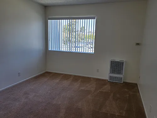 Harbor Village Apartments Photo 1
