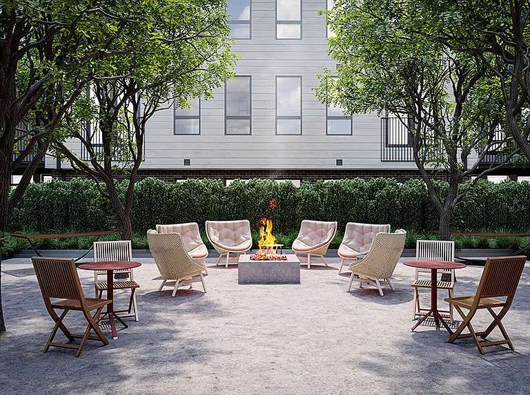 2025 Fulton Ave — Photo 33