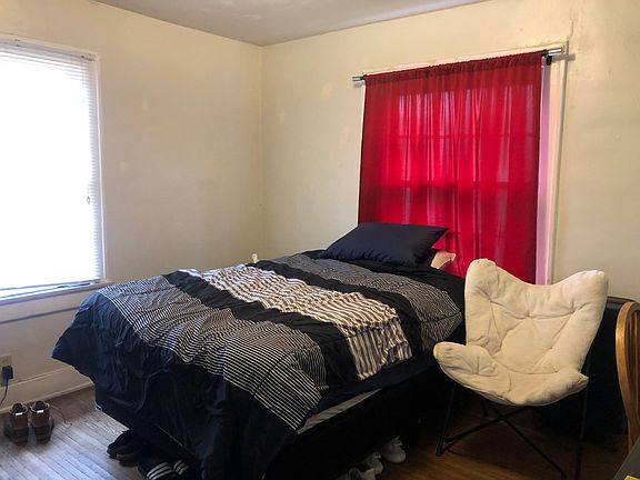 2nd image of 413 S Highland Ave