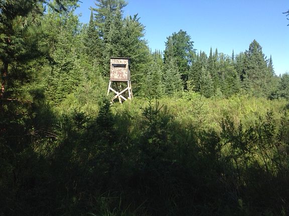 enclosed hunting stand 
