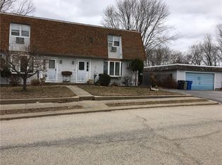 100-102 Beacon St, Cranston, RI 02910