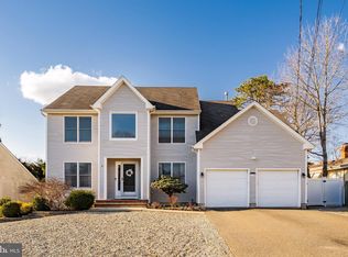 1130 Treasure Ave, Manahawkin, NJ 08050