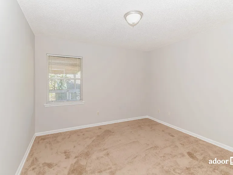 4005 Moresburg Ct — Photo 11