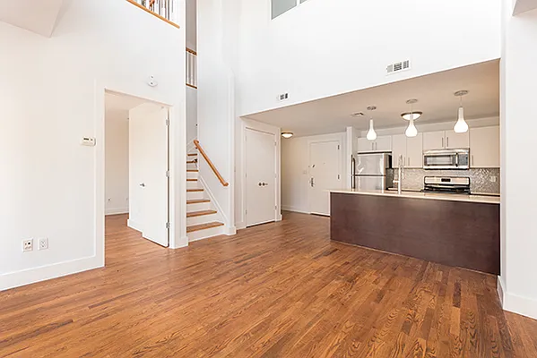 Rented by Bold New York | media 21