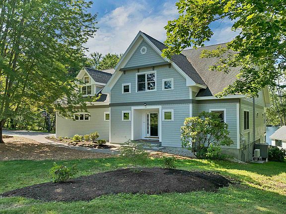 2nd image of 23 Crystal Shore Road
