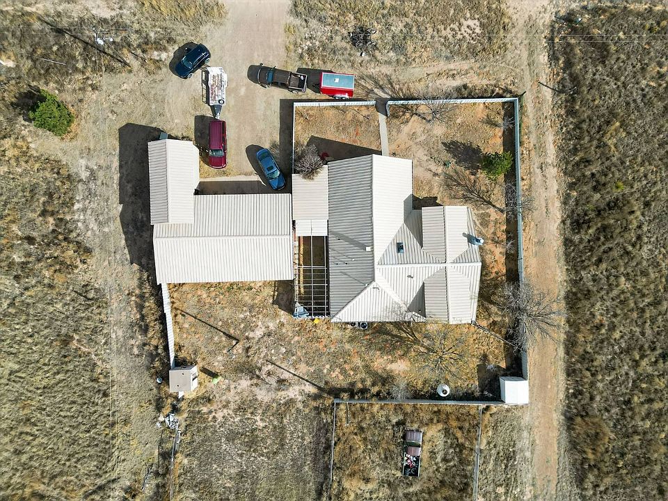 1st image of 72 Bruhn Rd