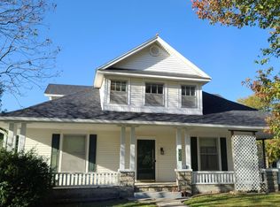 600 Harris St, Pilot Grove, MO 65276