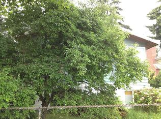 7747 16th Ave NE, Seattle, WA 98115