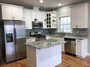 241 Pearsall Ave, Jersey City, NJ 07305