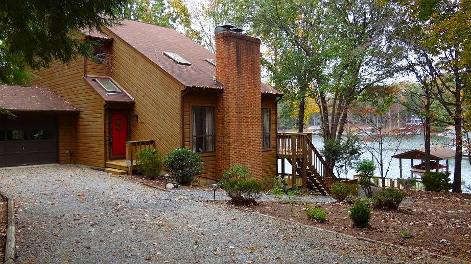 1st image of 4081 Isle Of Pines Dr