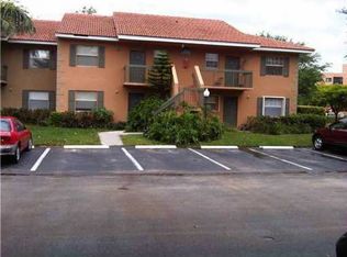 709 NW 103rd Ter #103, Hollywood, FL 33026