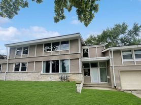 7611 W Arthur Ave. 3 unit, 3