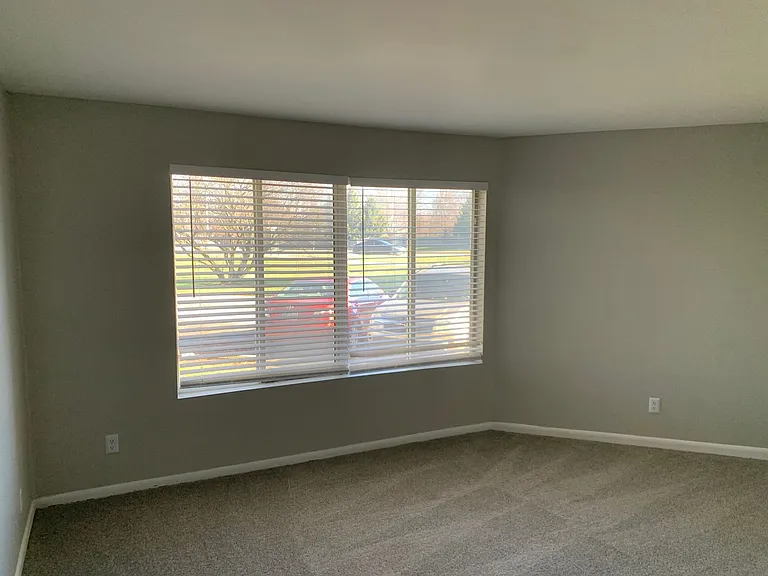 Garden Pointe Apartments — Photo 50