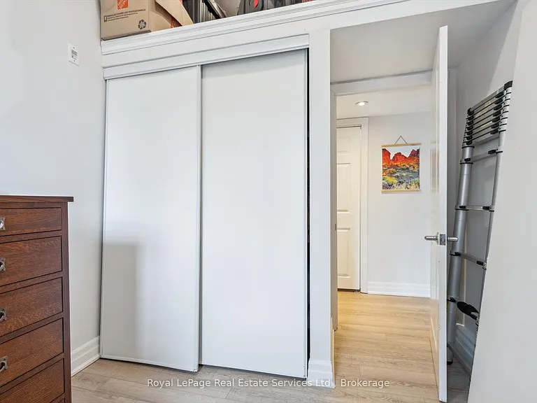 459 Kerr St #106 — Photo 14