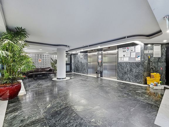 3rd image of 1440 Heron Rd #1102