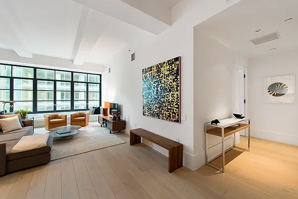 Rented by CORE | media 30