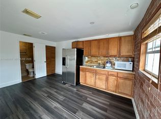 15448 SW 62nd St #1, Miami, FL 33193