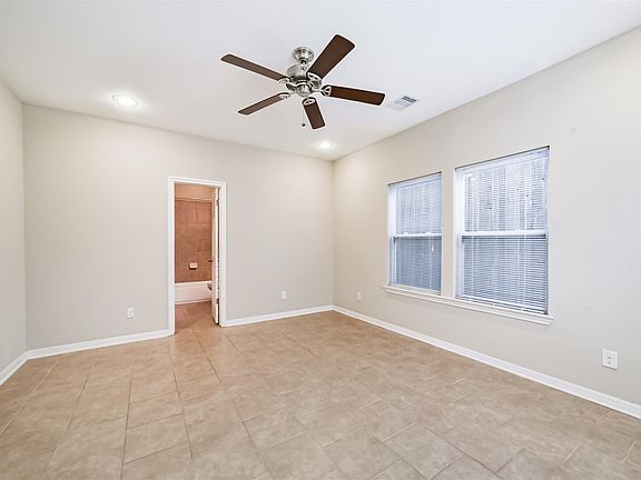 4th image of 5305 Avenue J