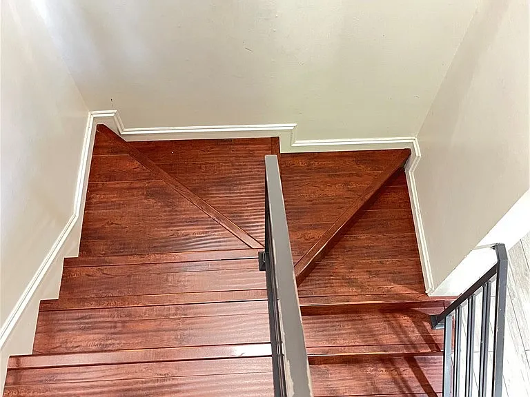 6251 Chimineas Ave — Photo 17