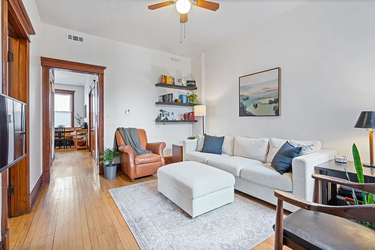 Building Photo - 2638 W Rice St #1N