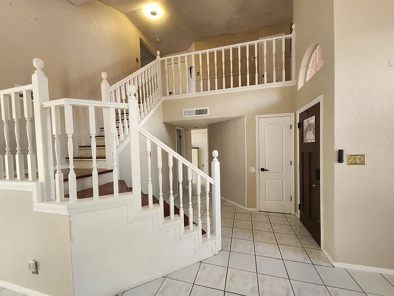 5608 Saplinas Rd — Photo 6