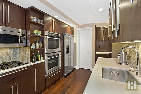 Sold by Halstead Real Estate | media 5