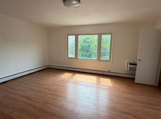 622 Hylan Blvd #2, Staten Island, NY 10305