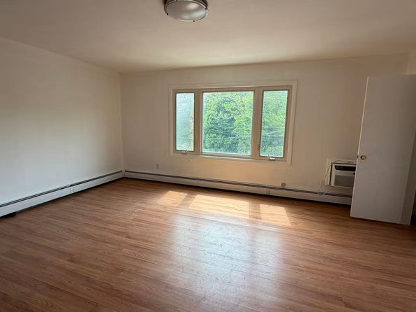 622 Hylan Blvd #2