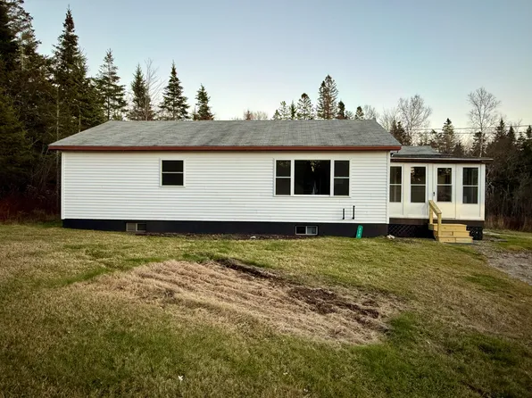 330 Point Street, Addison, ME 04606