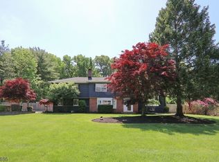 20 Aberdeen Rd, Scotch Plains, NJ 07076